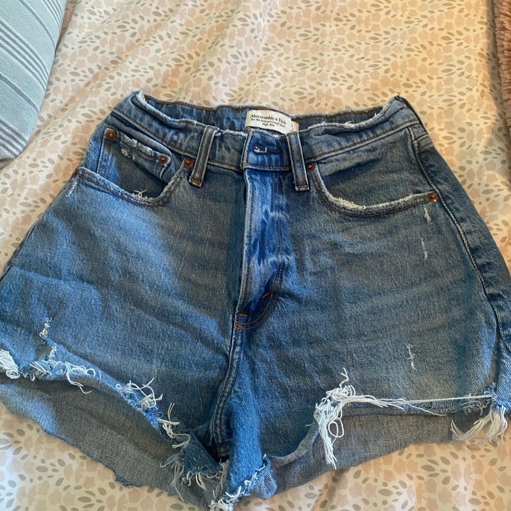 Abercrombie shorts